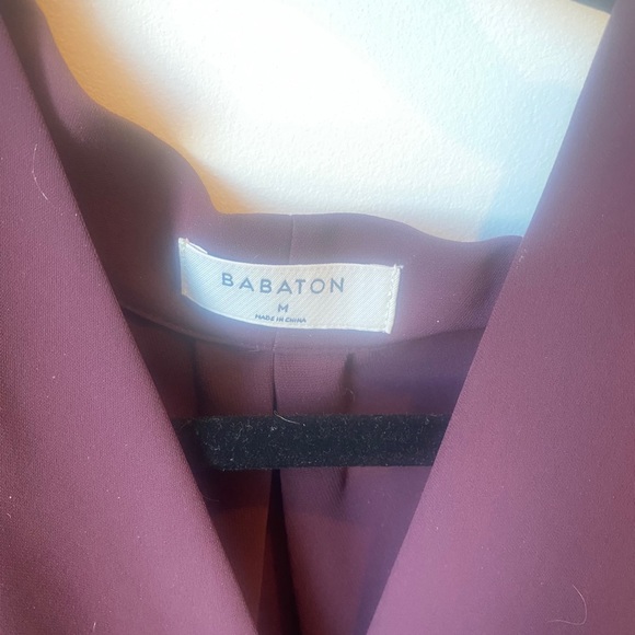 BABATON Sleeveless Power Blouse - Picture 5 of 6